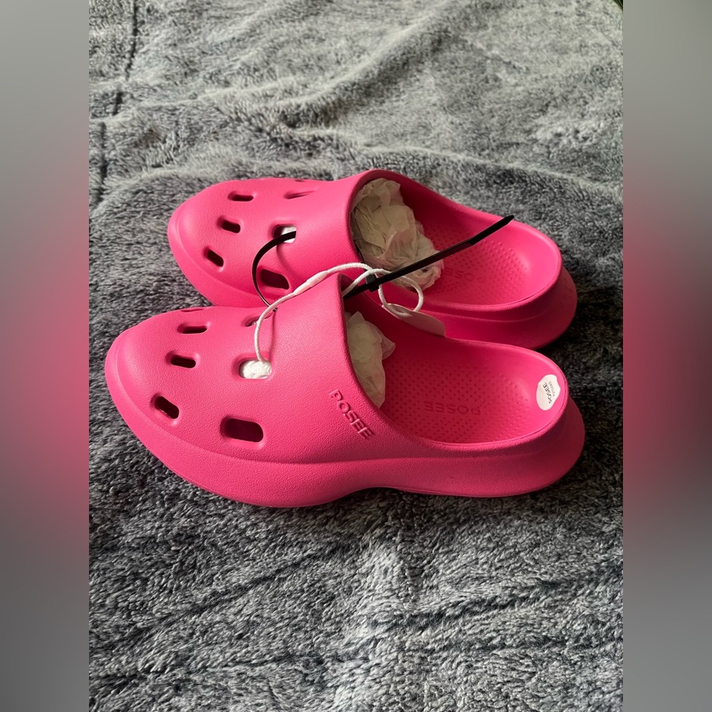 Pink Slip-On Clogs - Picture 2 of 5